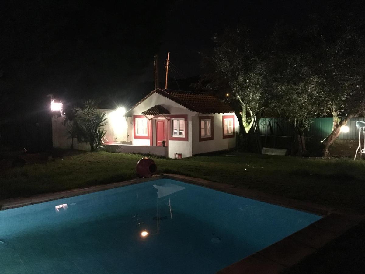 Lisbon Cozy House W/Garden And Pool Villa Valejas Luaran gambar